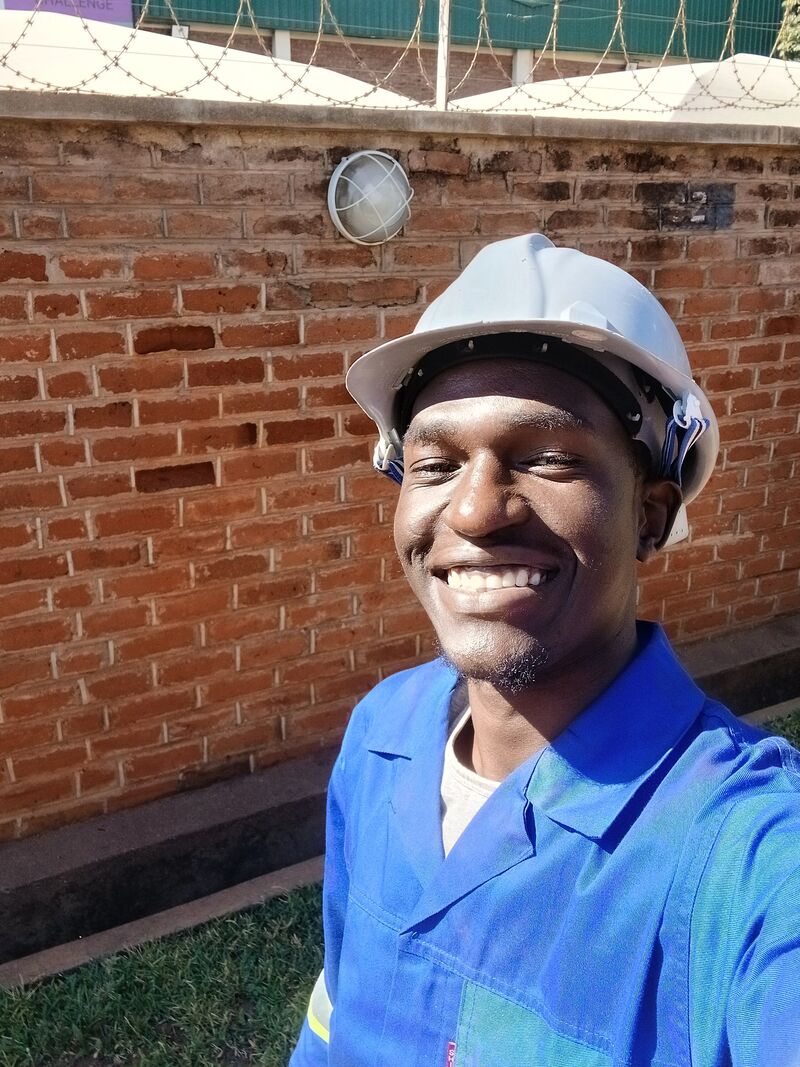 Site portrait at perimeter wall
